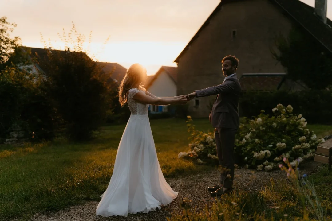 trouvez les meilleurs prestataires, lieux et idées pour organiser un mariage inoubliable à besançon. conseils, inspirations et adresses pour réussir votre événement dans la région.