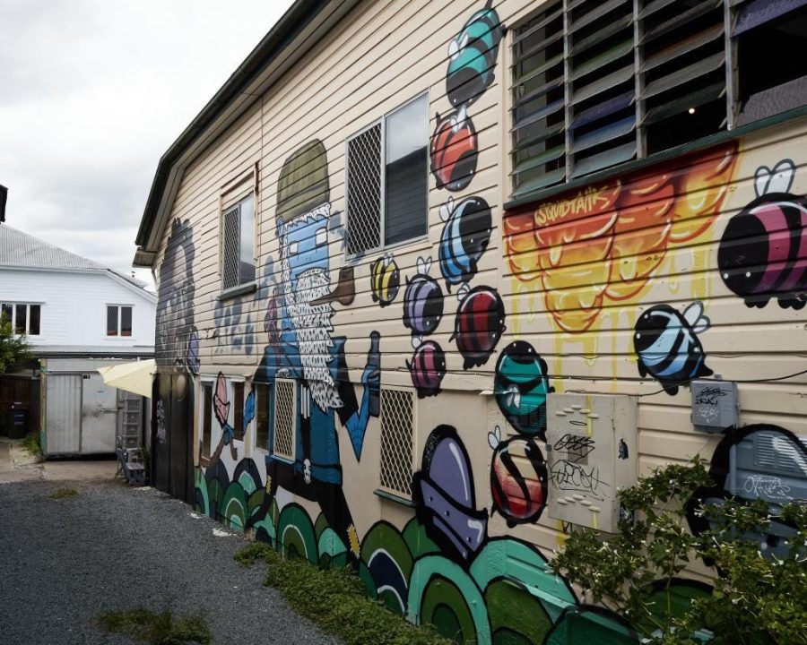 découvrez un week-end street-art inoubliable : explorez les plus belles fresques murales, participez à des ateliers créatifs et plongez dans l’univers urbain des artistes locaux. idéal pour les passionnés d’art et d’aventure urbaine !