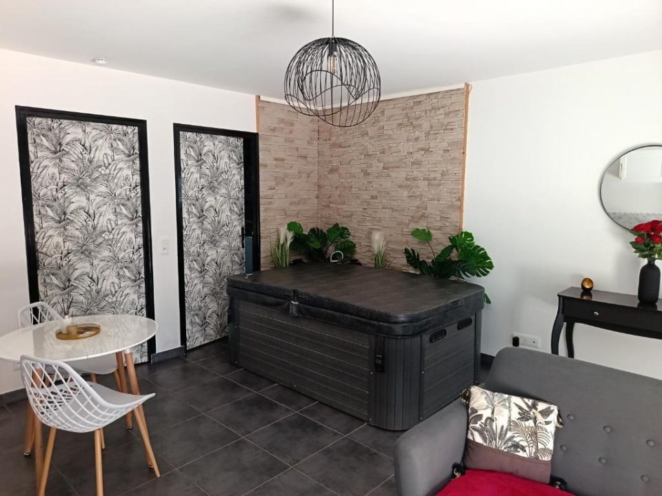 découvrez les meilleures adresses pour une escapade romantique près de troyes, entre charme authentique et paisibles paysages pour des moments inoubliables à deux.