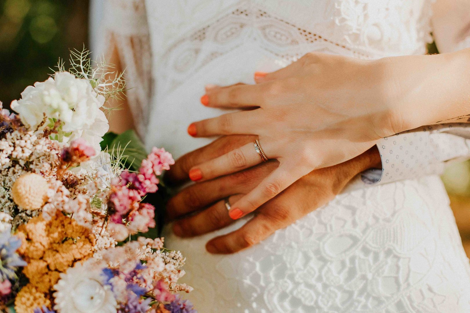 organisez un mariage éco-responsable avec des fournisseurs locaux et adoptez une démarche zéro déchet pour célébrer votre union tout en respectant la planète.