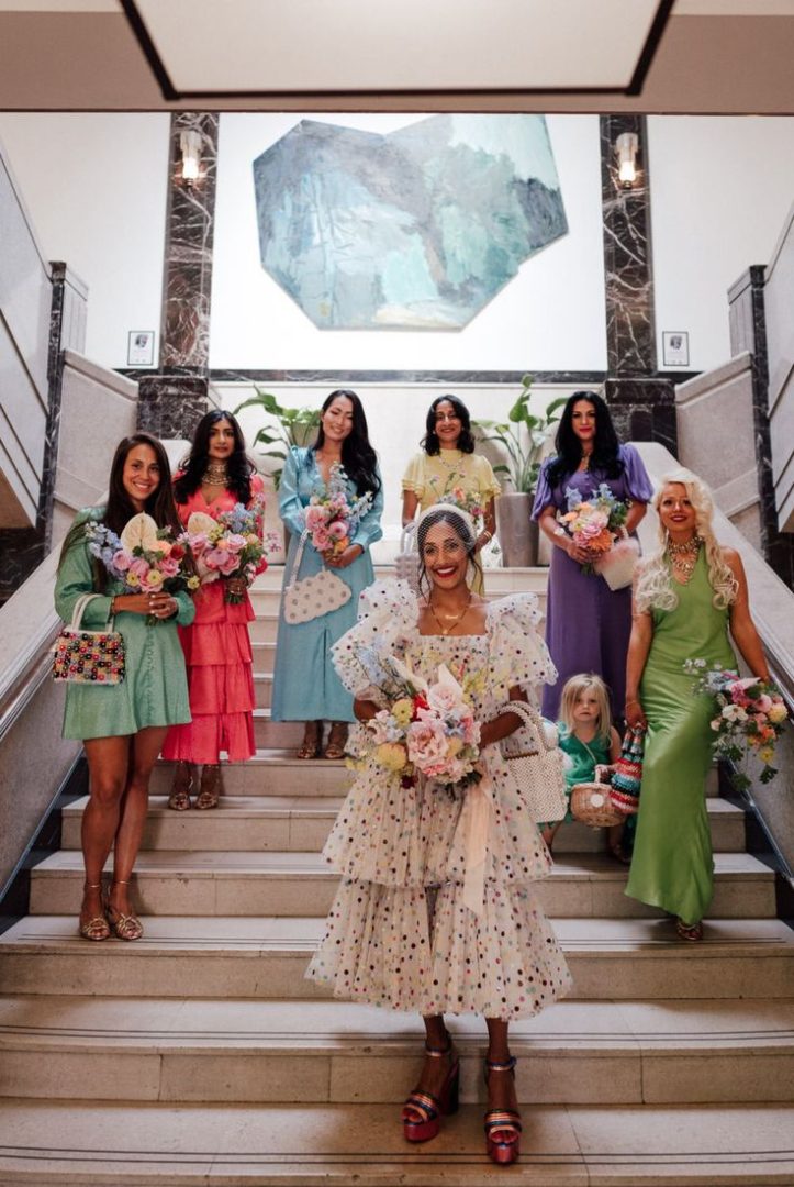 découvrez les tendances mariage 2026 : robes élégantes, décorations originales, couleurs à la mode et idées food gourmandes pour un jour parfait.